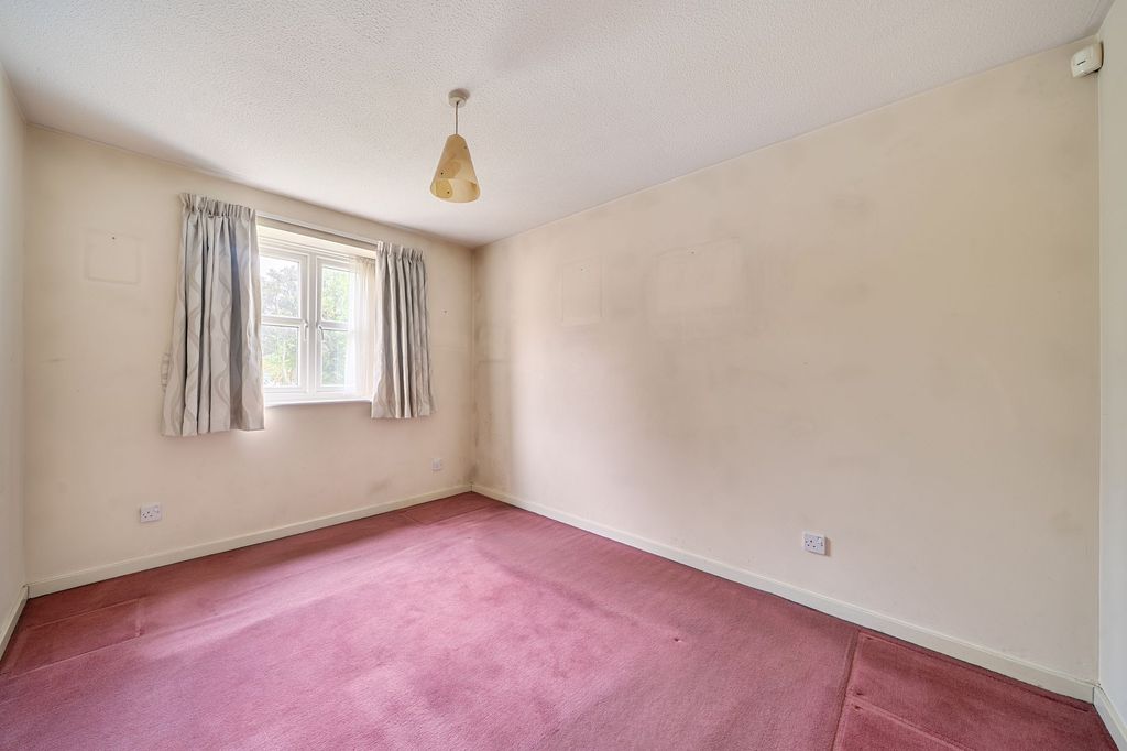 Property photo 3 of 16