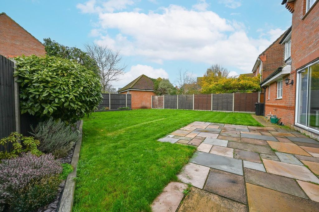 Property photo 3 of 13