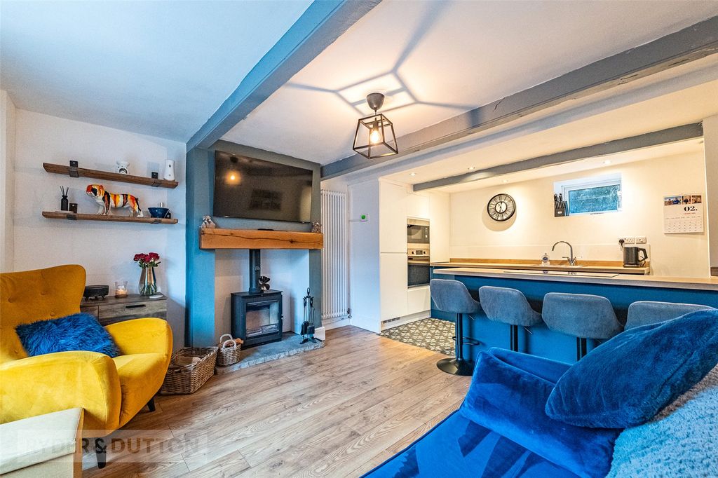 Property photo 2 of 20 Kitchen/Living Room