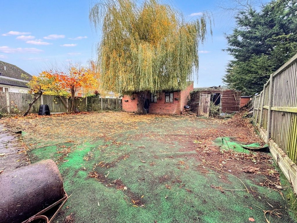 Property photo 3 of 5