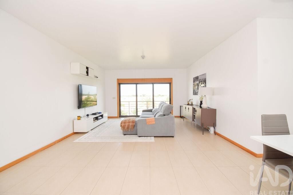 Property photo 1 of 30