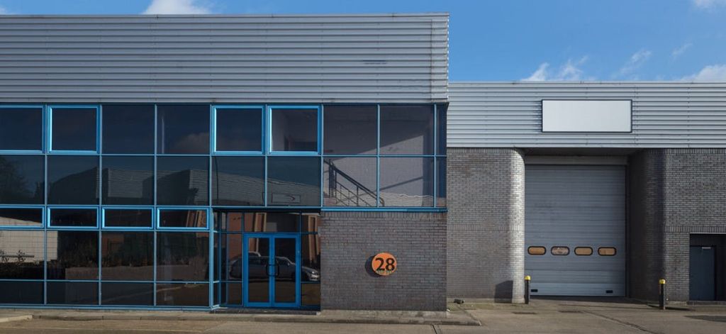 Property photo 1 of 10 28Segro.Jpg