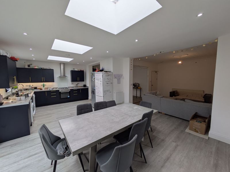 Property photo 1 of 19 Photo 22