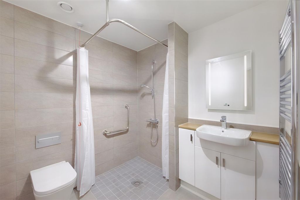 Additional image 7 of 1 bed flat for saleElizabeth Place, Trimbush Way, Market Harborough LE16
