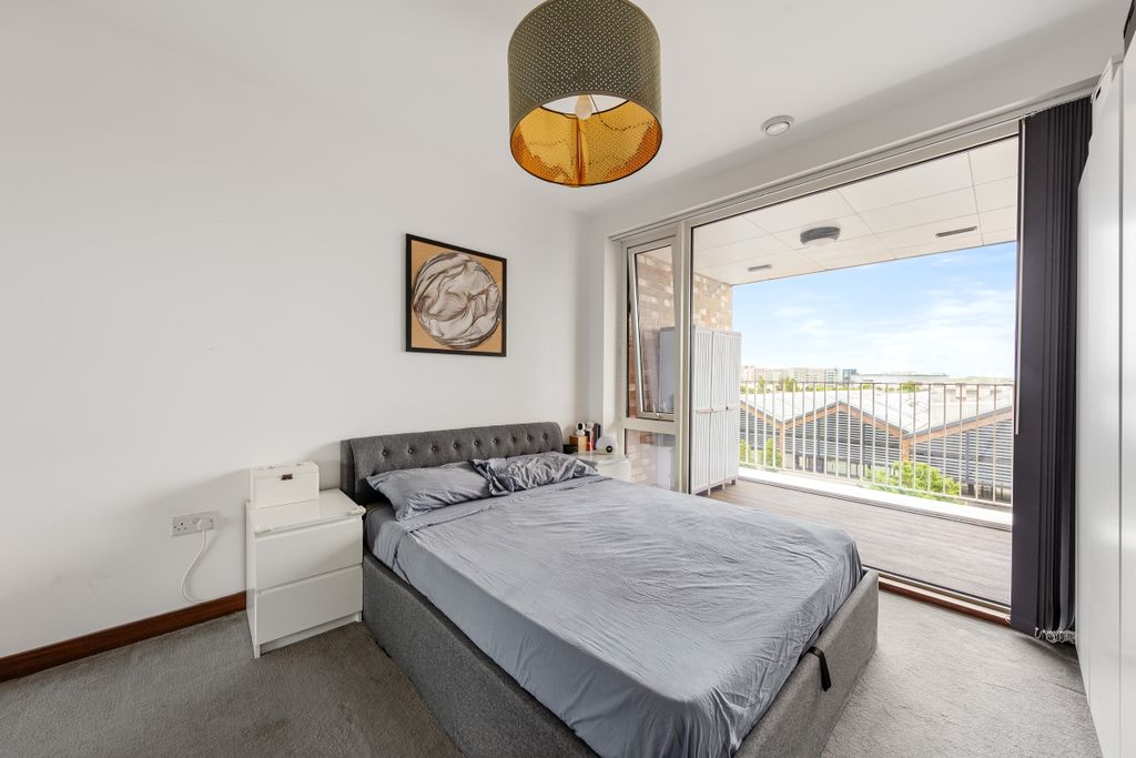 Property photo 3 of 9 094A0301