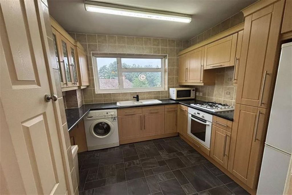 Property photo 1 of 4 (Main)