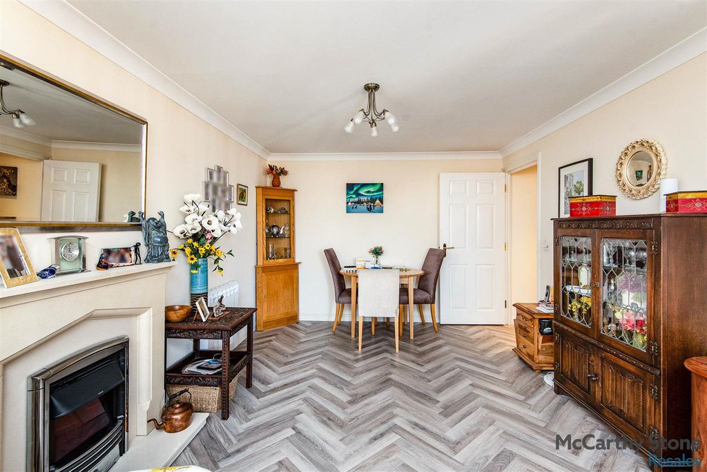 Additional image 4 of 2 bed flat for saleCaen Stone Court, Queen Street, Arundel BN18