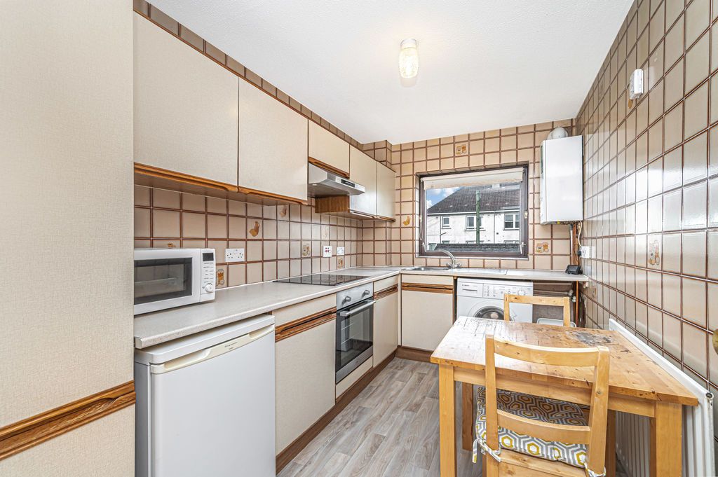 Property photo 2 of 21 Kitchen