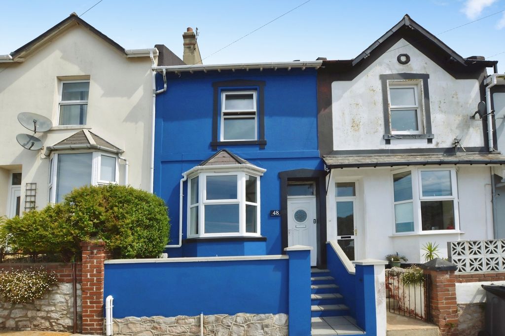 Property photo 1 of 16 Pbox-Img.Jpg