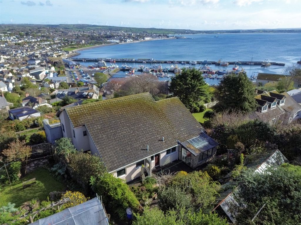 Property photo 1 of 33 Picture No. 51