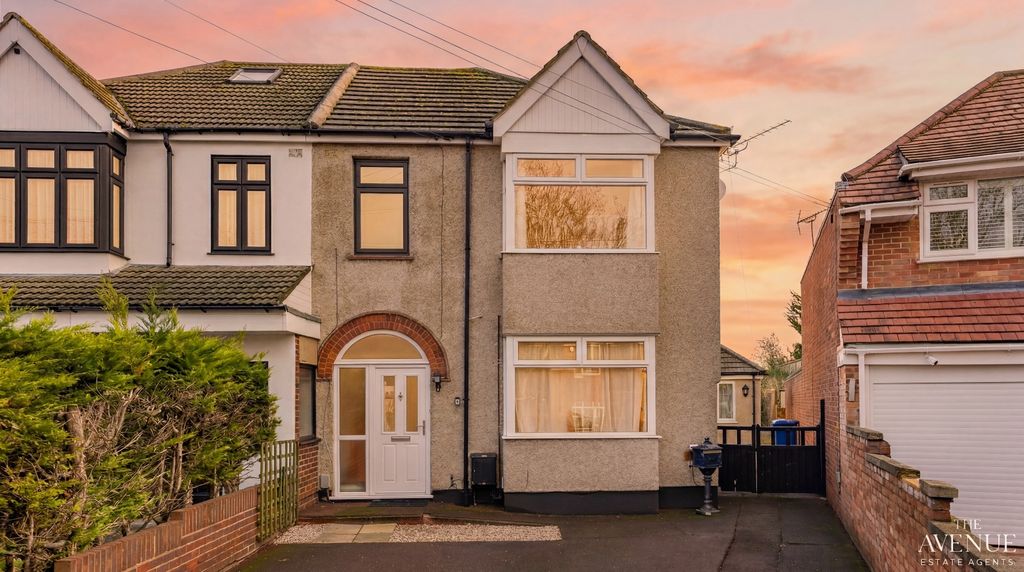 Property photo 2 of 18 4141345