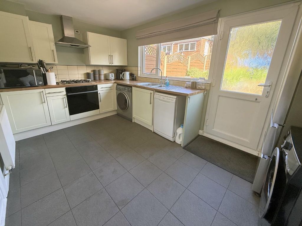 Property photo 3 of 12 Img_3032.Jpg