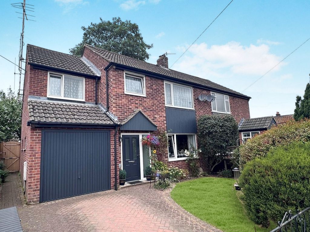 Property photo 1 of 13 Pbox-Img.Jpg