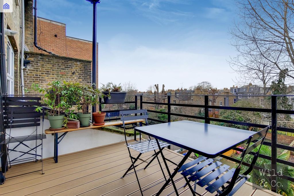 Property photo 1 of 10 6_Balcony-1.Jpg
