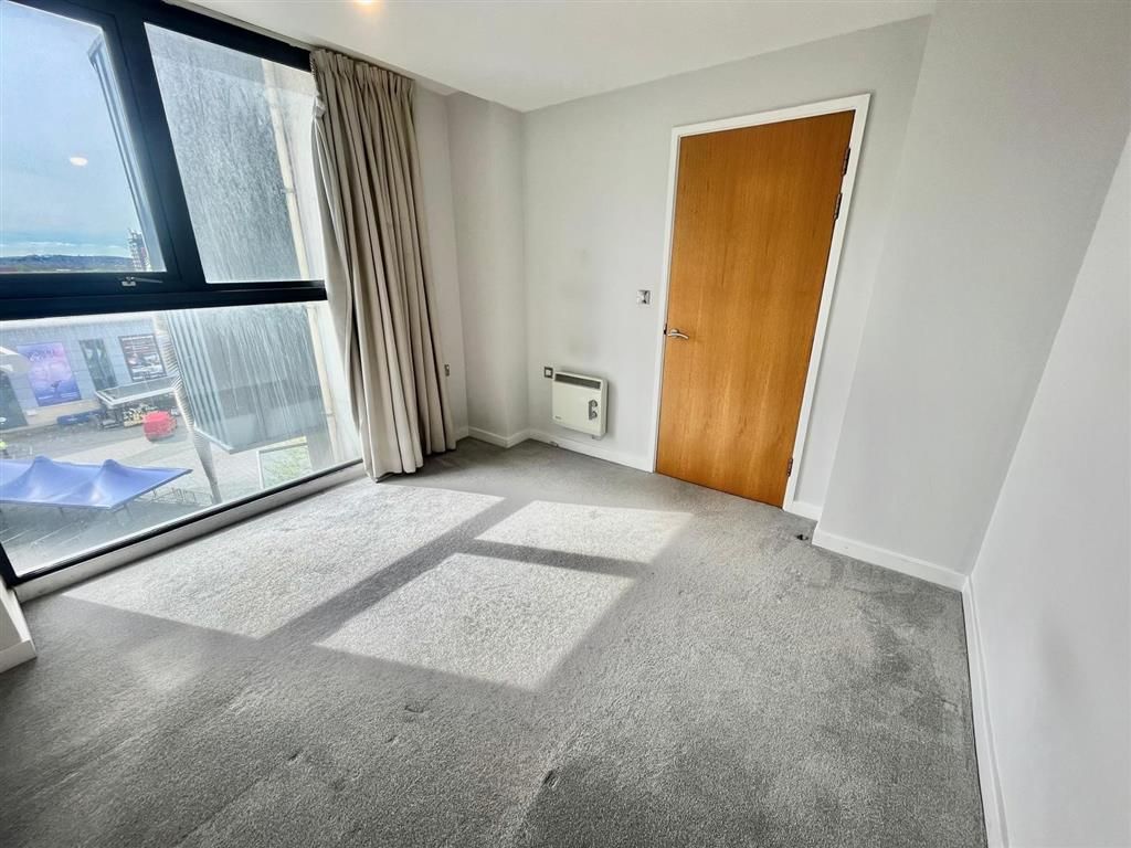 Property photo 1 of 11 Image