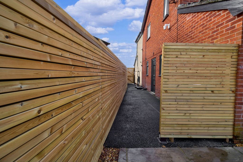 Additional image 31 of 5 bed detached house for saleMeadow Croft, Cross Lanes, Wrexham LL13