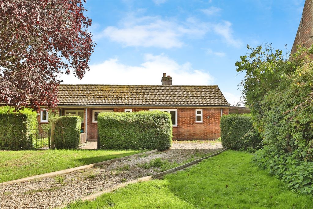 Property photo 1 of 16
