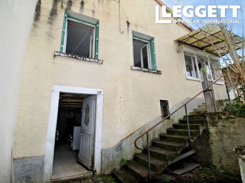 Property photo 3 of 10