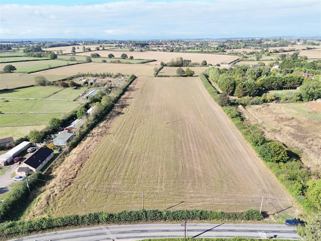 Property photo 1 of 4 Lot 4