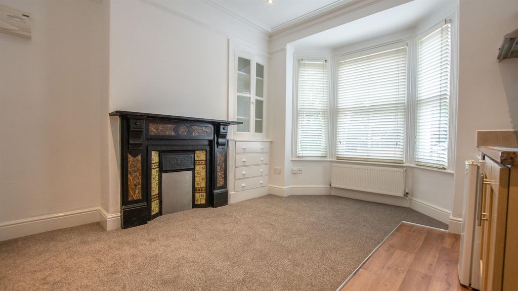 Property photo 2 of 6 Dsc08632.Jpg