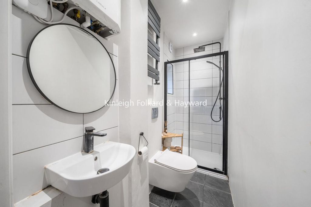 Property photo 2 of 12 Picture 2