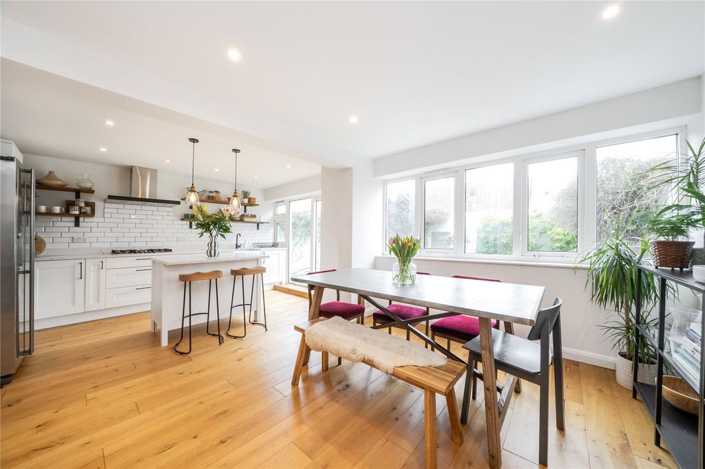 Property photo 2 of 13 Kitchen/Diner