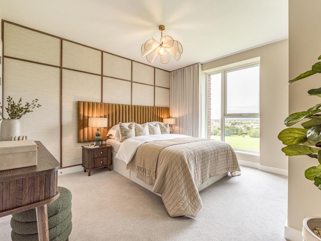 Property photo 3 of 13 Lampton Parkside, Bedroom 2