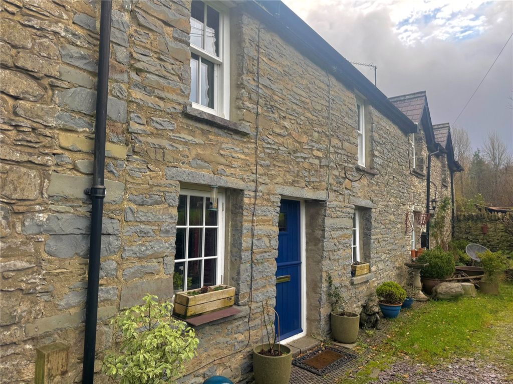 Property photo 1 of 20 Picture No. 21