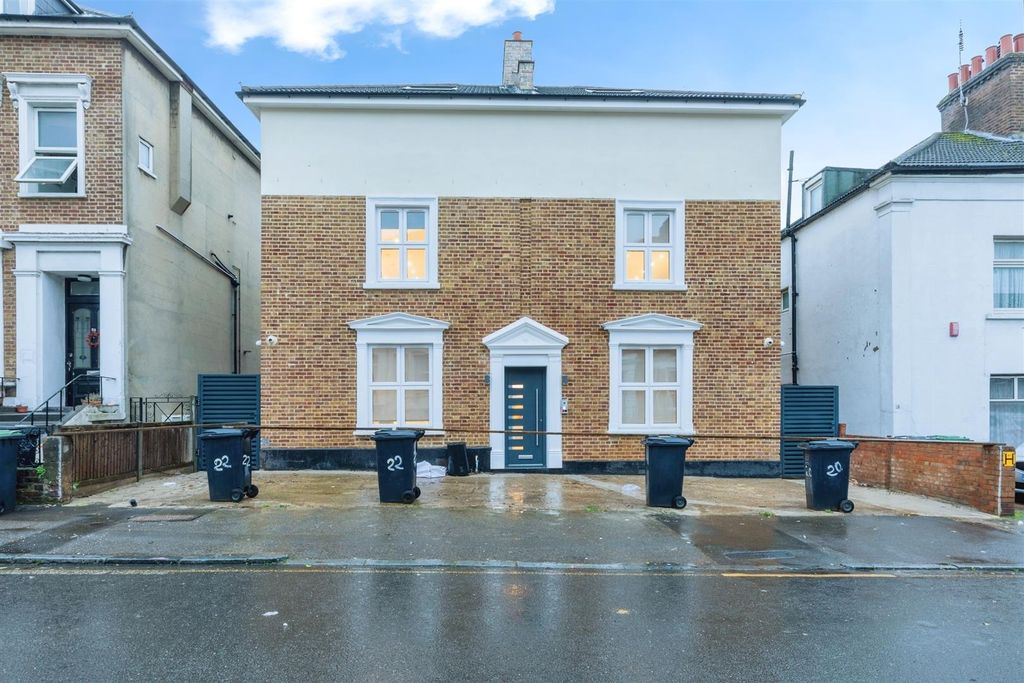 Property photo 1 of 14 0T7A1309-Hdr.Jpg