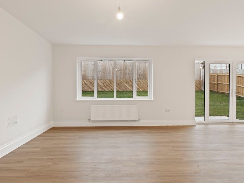 Property photo 3 of 17 Photo 2