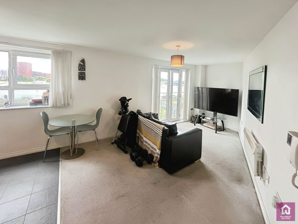 Property photo 2 of 12 Picture No. 09