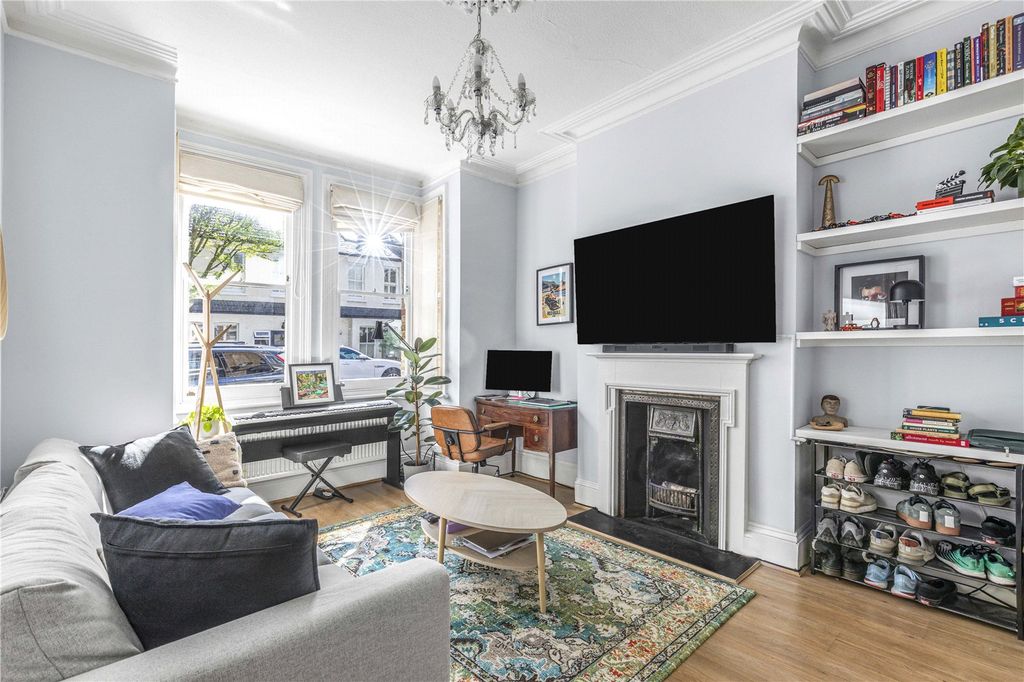 Property photo 2 of 9 Reception Room