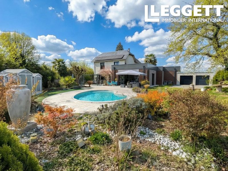 Property photo 1 of 10