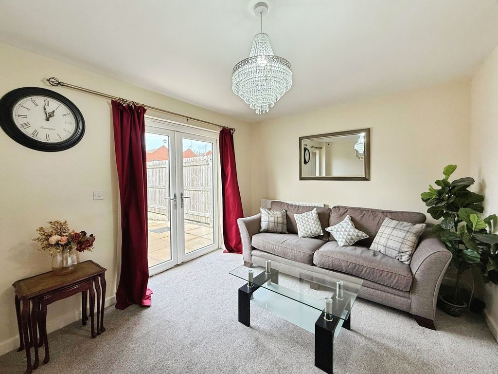 Property photo 2 of 15 Picture No. 20