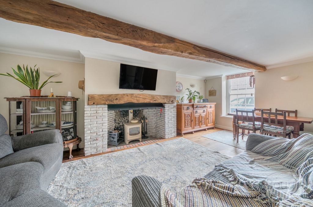 Property photo 2 of 22 d12063Ae-61De-431...