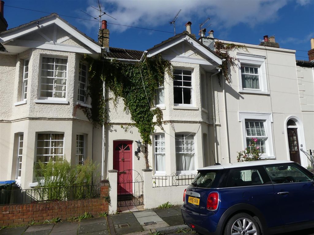 Property photo 1 of 10