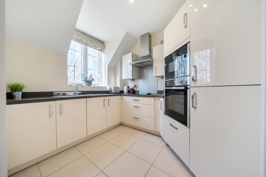 Property photo 2 of 20 Kitchen