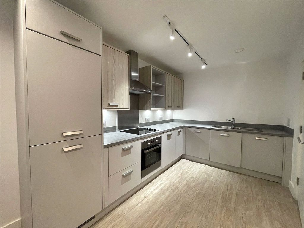 Property photo 2 of 8 Picture No. 08