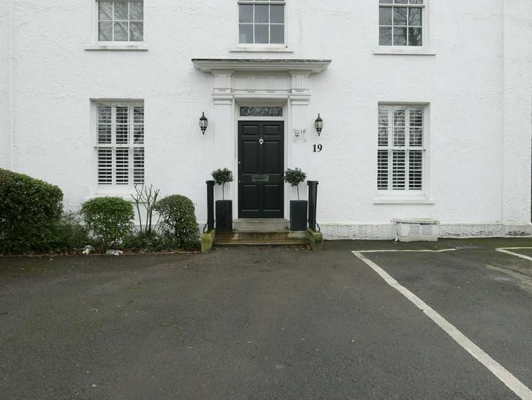 Property photo 1 of 1
