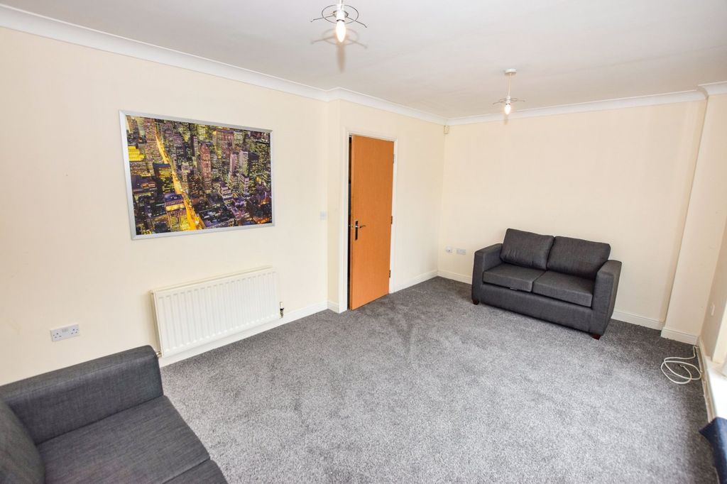 Property photo 3 of 25 Picture No. 49