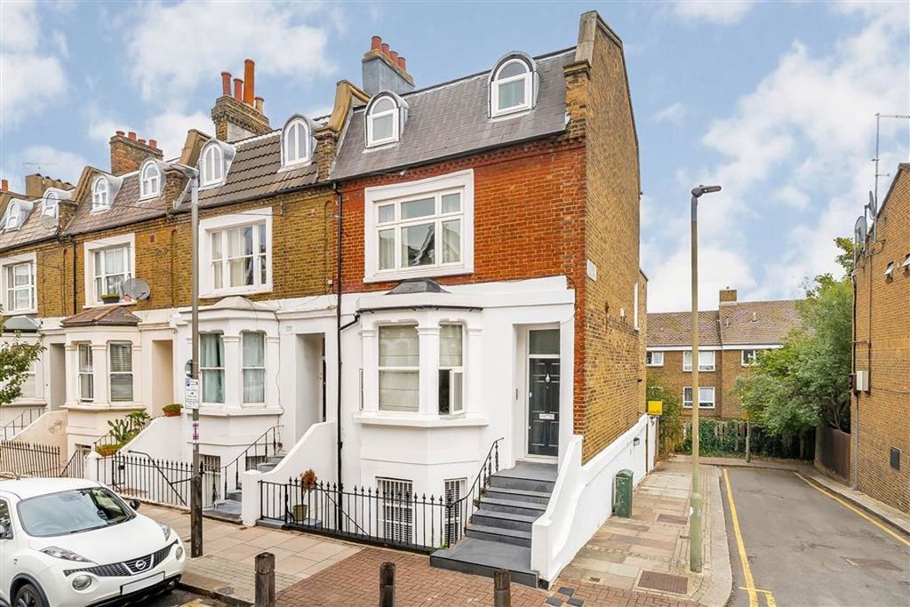 Property photo 1 of 7