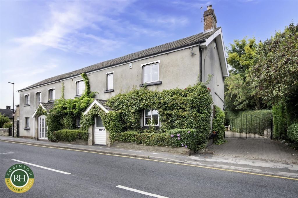 Property photo 1 of 31
