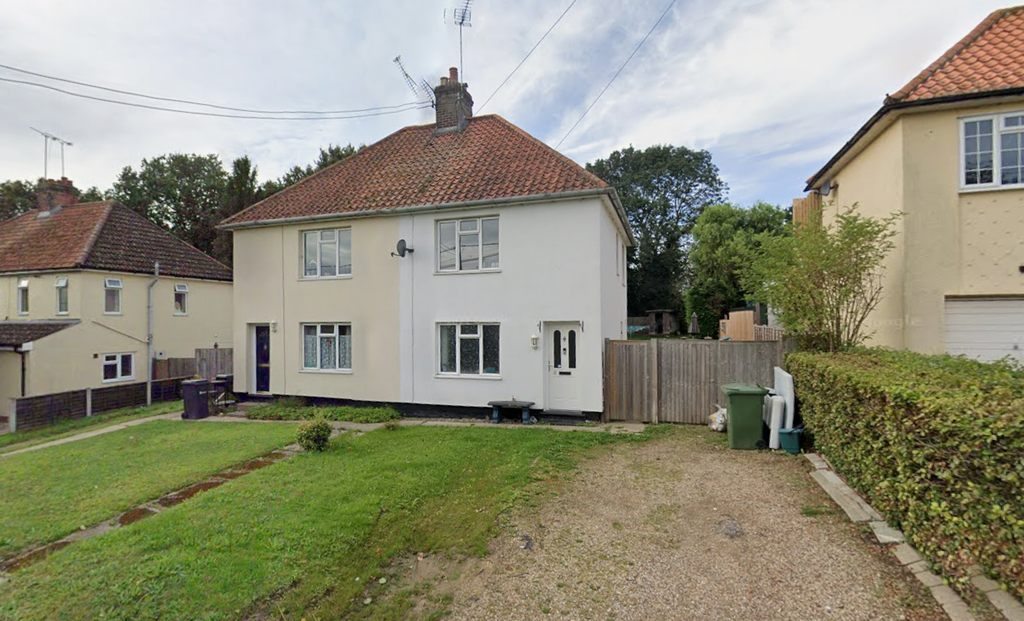 Property photo 1 of 11