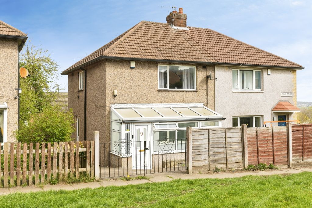 Property photo 1 of 12