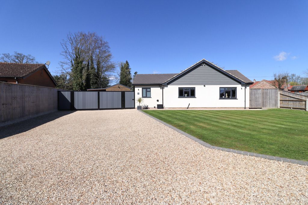 Property photo 1 of 27 4030800