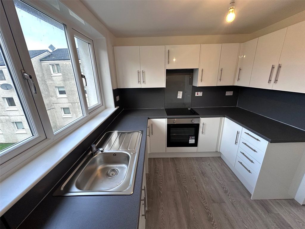 Property photo 3 of 9 Picture No. 03