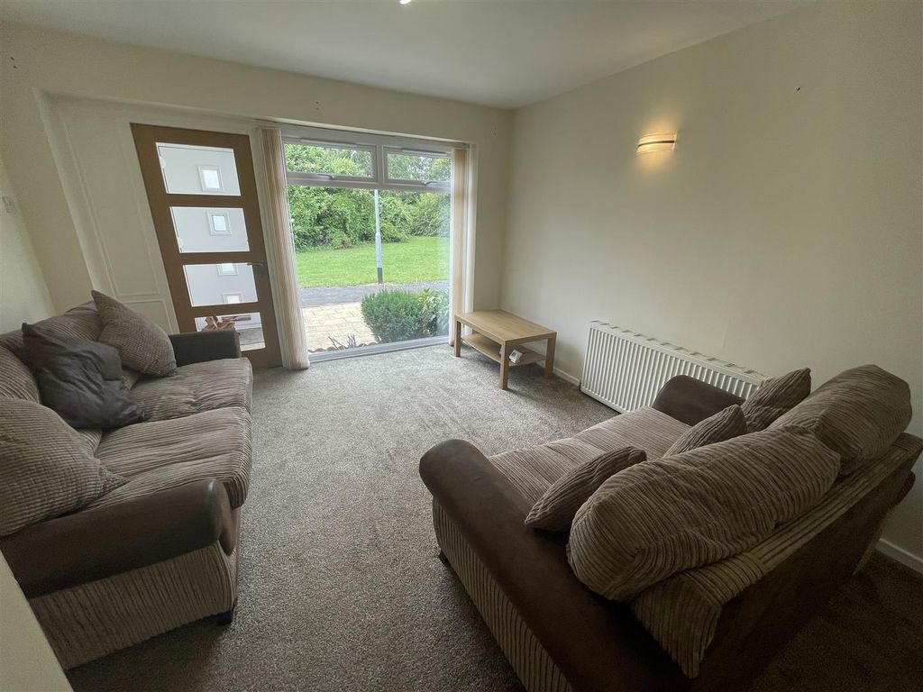 Property photo 2 of 15 50A Neth 6.Jpg
