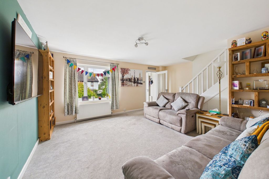 Property photo 3 of 24