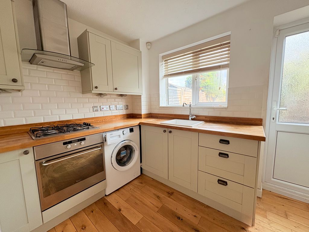 Property photo 2 of 5 Image