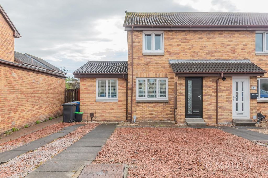 Property photo 1 of 19 External Front
